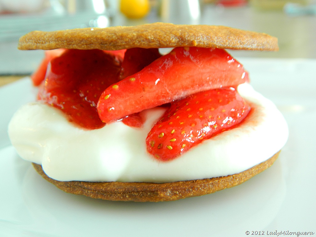 Sabls-fromage-blanc-et-fraises-4.jpg